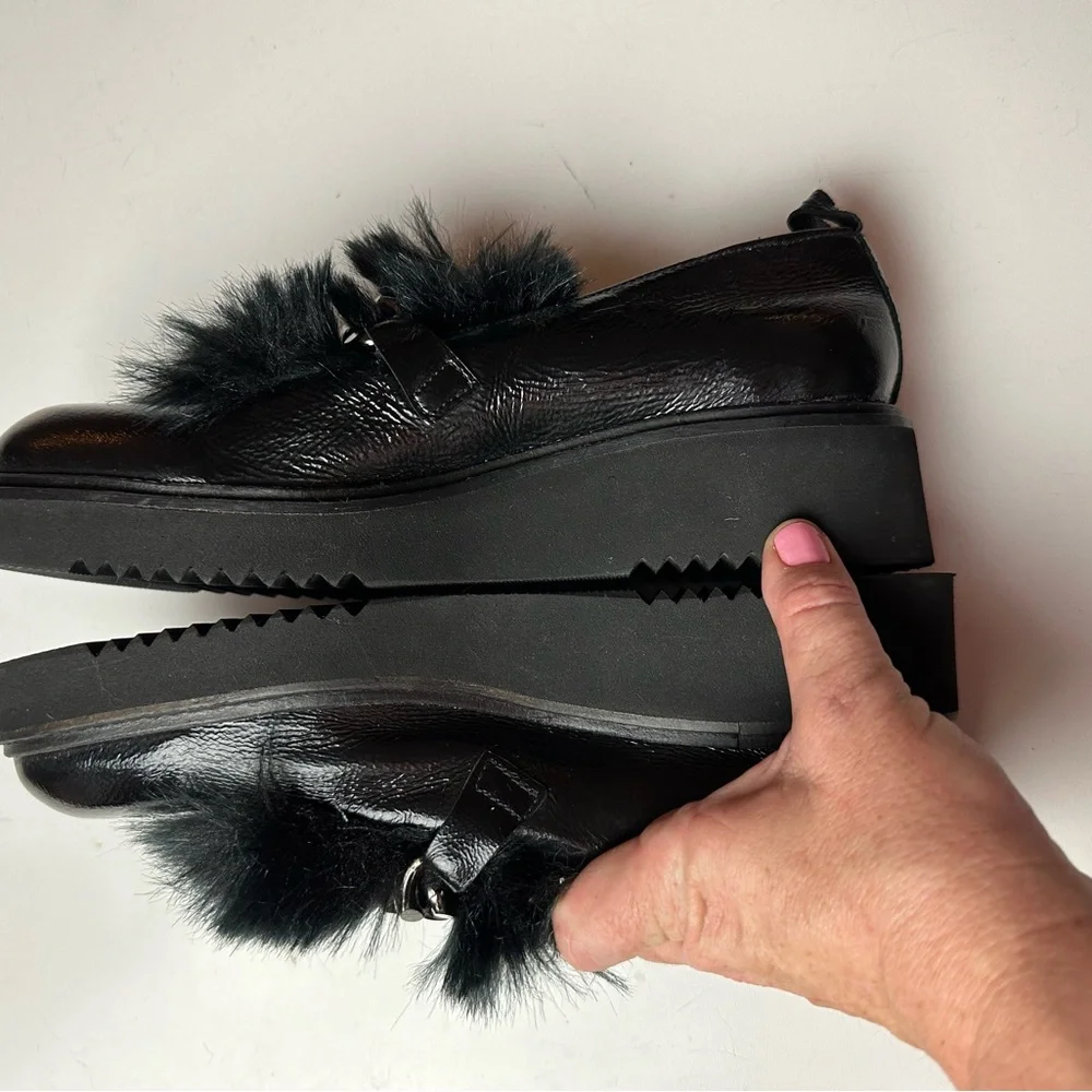 1874 By Walder Black Patent Leather Faux Fur Silver Chain Platform Loafers 39/8‎